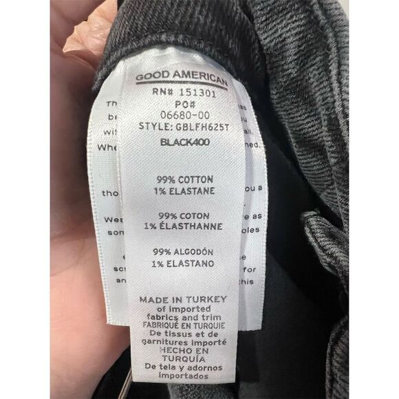Good‎ American Size 8 Black Skinny Jeans Faded Slit bottom - Picture 10 of 10